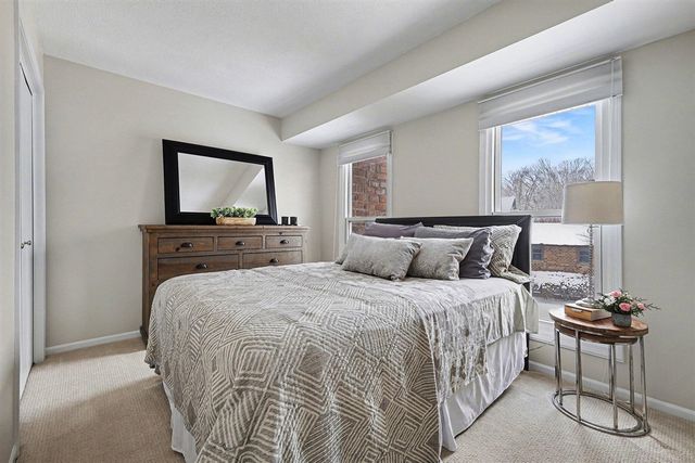 2596 Knightsbridge Road 76, Grand Rapids, MI 49546