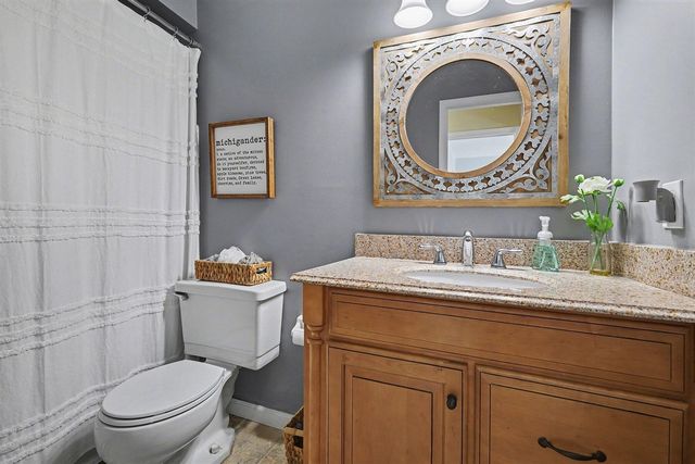 2596 Knightsbridge Road 76, Grand Rapids, MI 49546