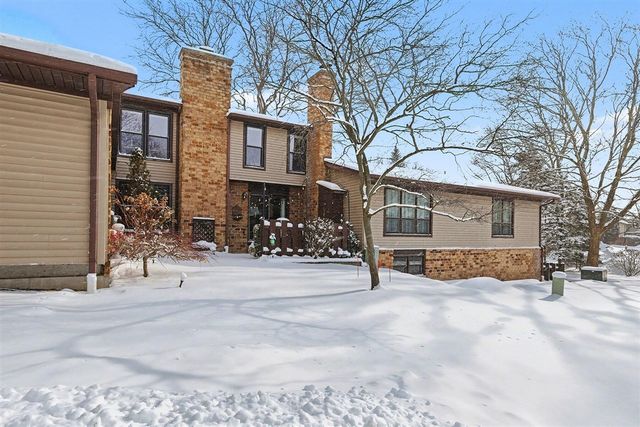 2596 Knightsbridge Road 76, Grand Rapids, MI 49546