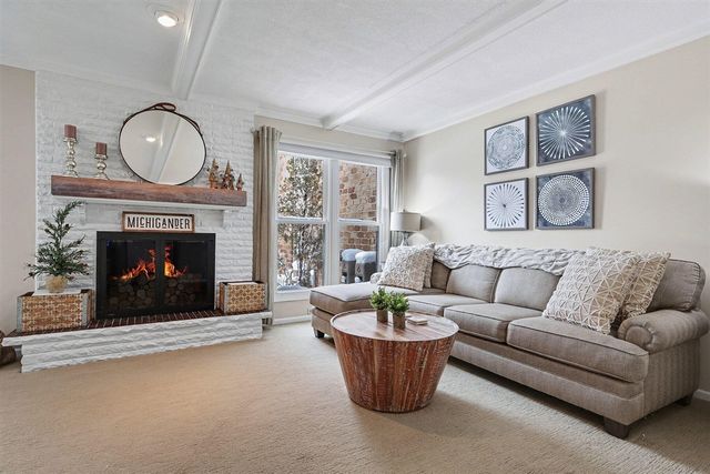 2596 Knightsbridge Road 76, Grand Rapids, MI 49546