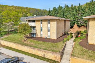 5260 Crossbow Cir Unit 1E, Roanoke, VA 24018