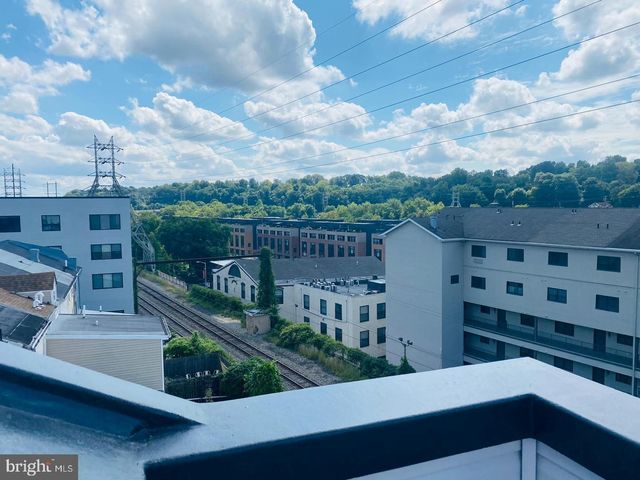 4630 CANTON ST, Philadelphia, PA 19127