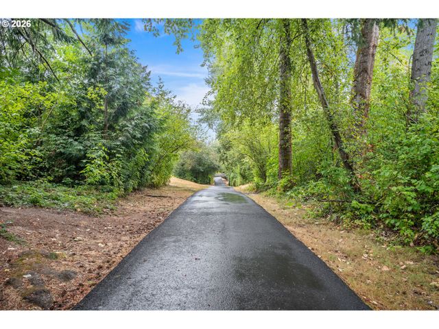 13158 Sw SHORE Dr, Tigard, OR 97223