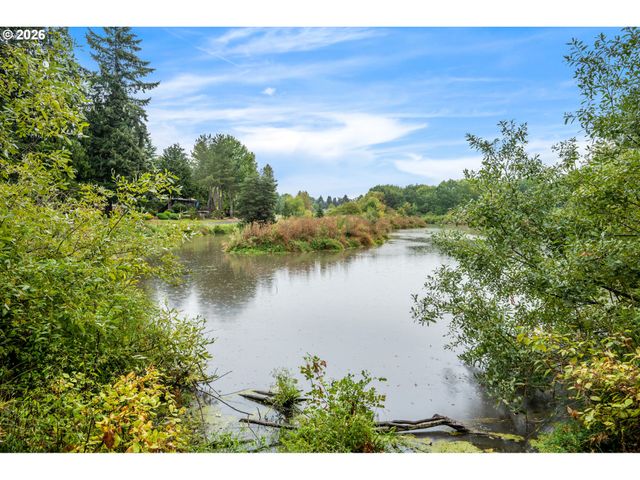 13158 Sw SHORE Dr, Tigard, OR 97223
