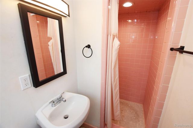 2917 Mallery Street, Flint, MI 48504