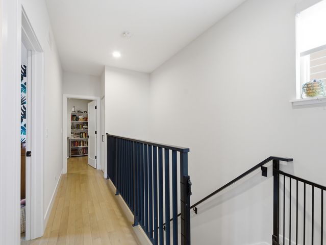 4334 W Shakespeare Avenue, Chicago, IL 60639