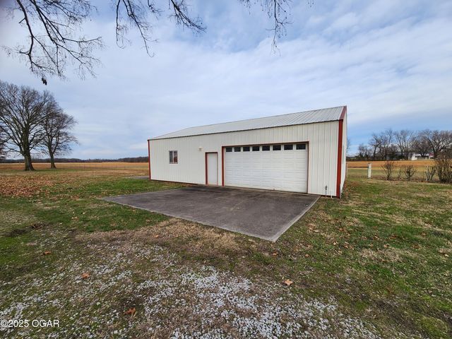 8255 State Highway 96, Carthage, MO 64836