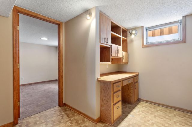 718 Jackson Street, Anoka, MN 55303