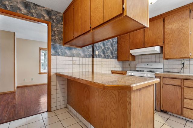 718 Jackson Street, Anoka, MN 55303