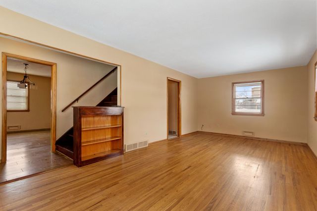 718 Jackson Street, Anoka, MN 55303