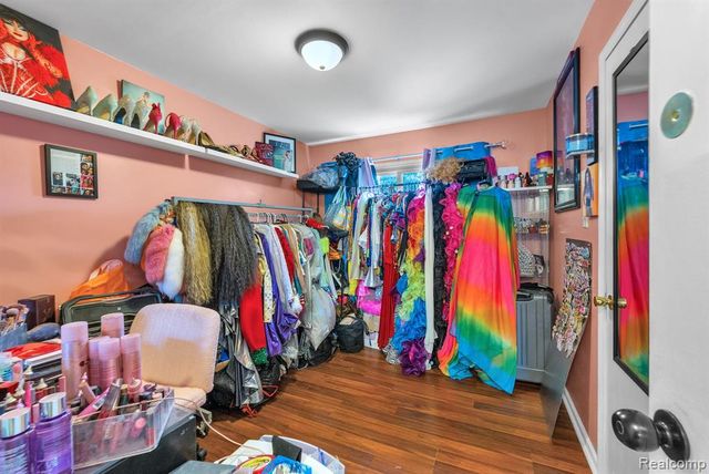 2140 Ford Boulevard, Lincoln Park, MI 48146