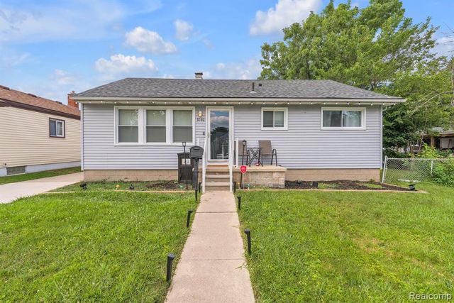 2140 Ford Boulevard, Lincoln Park, MI 48146