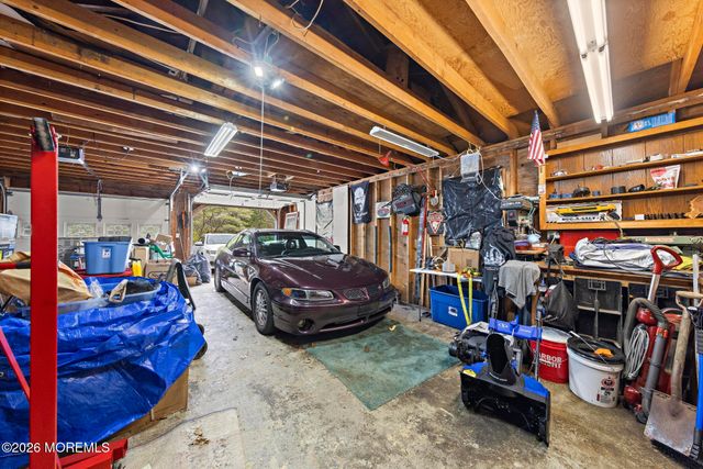 1800 Ridgeway Road, Toms River, NJ 08757