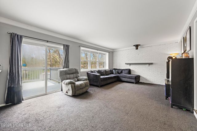 1800 Ridgeway Road, Toms River, NJ 08757