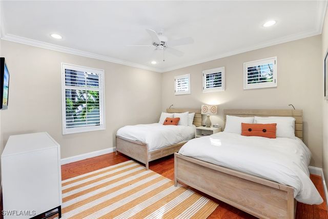 210 Central AVE, Naples, FL 34102