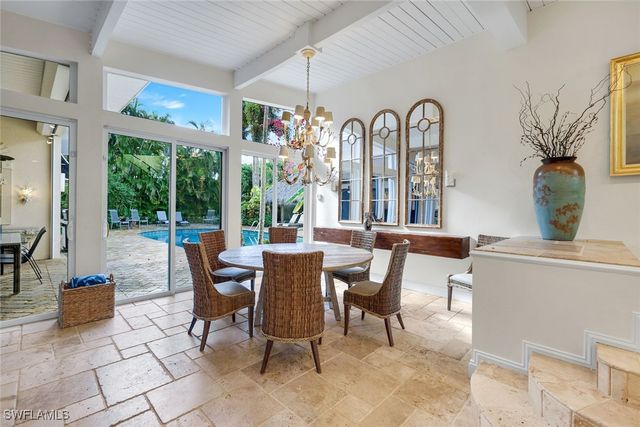 210 Central AVE, Naples, FL 34102