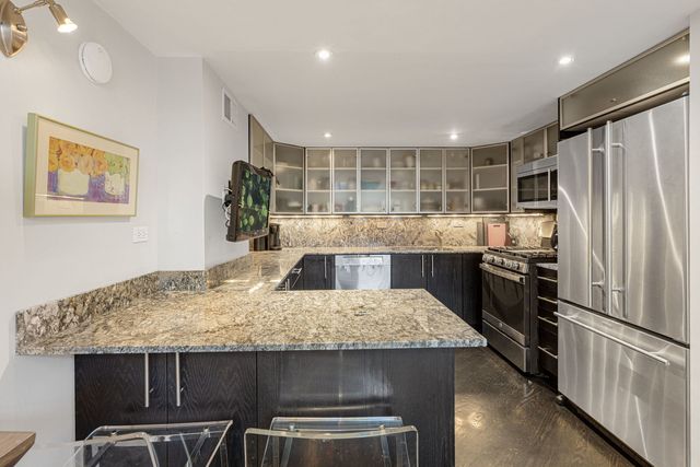1660 N Hudson Avenue 1J, Chicago, IL 60614