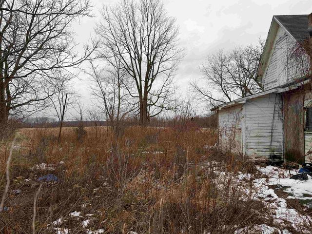 11899 S Hartford City Road, Warren, IN 46792