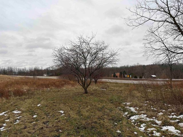 11899 S Hartford City Road, Warren, IN 46792