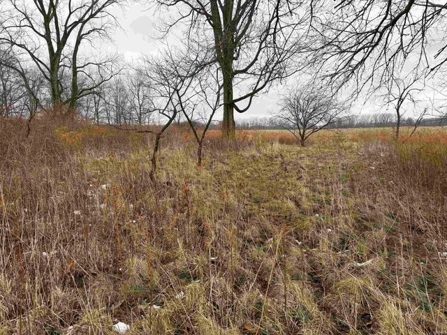 11899 S Hartford City Road, Warren, IN 46792