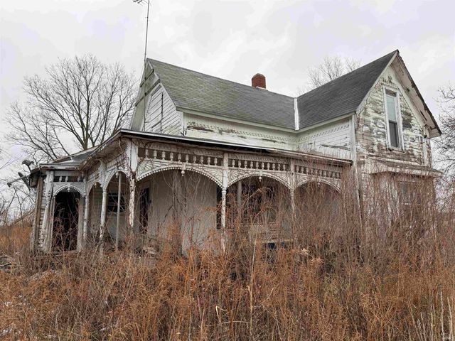 11899 S Hartford City Road, Warren, IN 46792