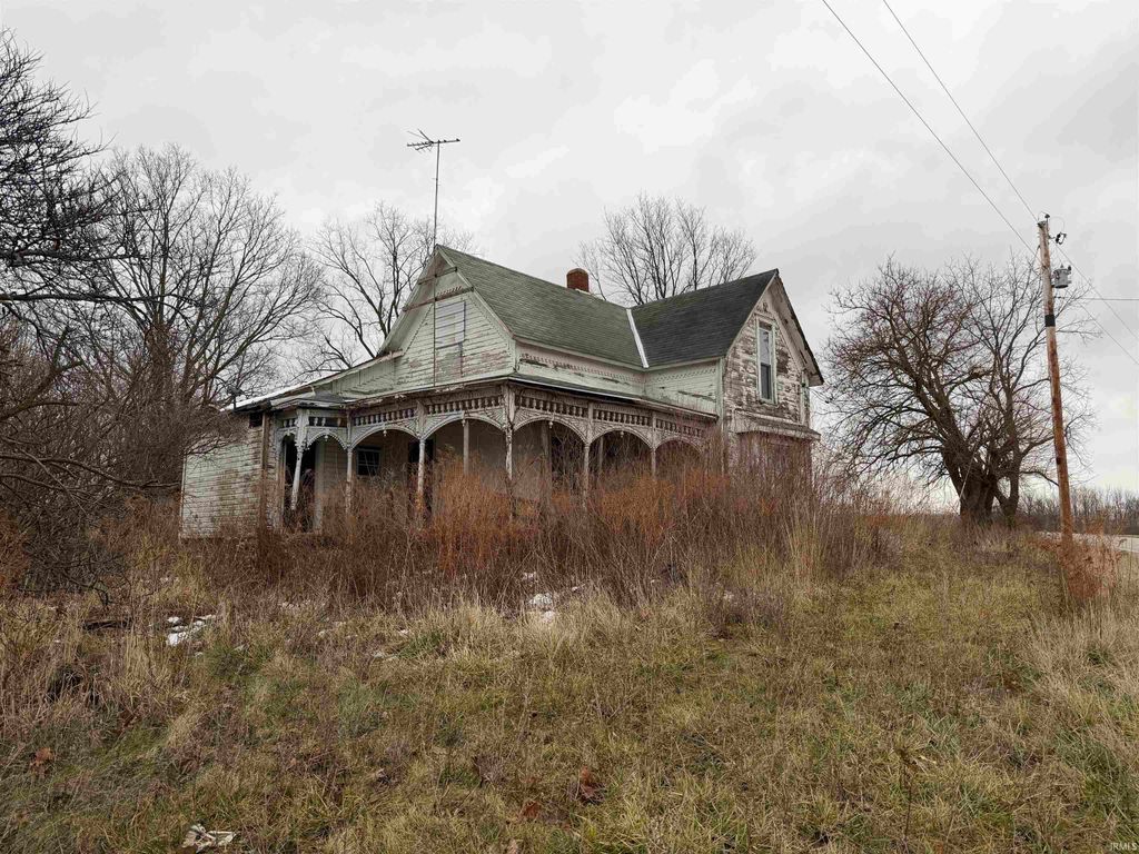 11899 S Hartford City Road, Warren, IN 46792