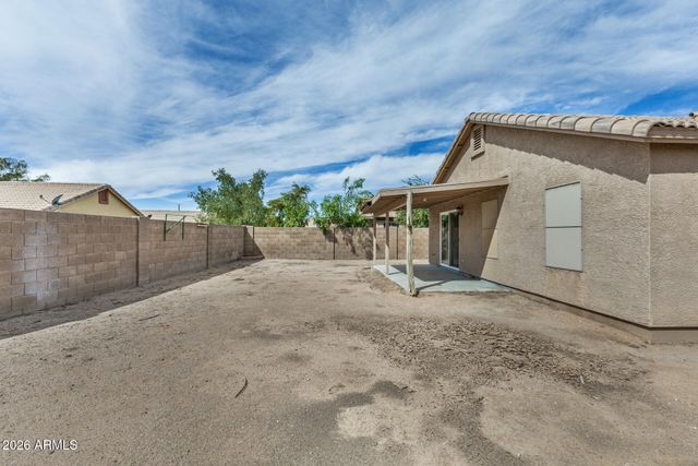 1181 W 4TH Avenue, Apache Junction, AZ 85120