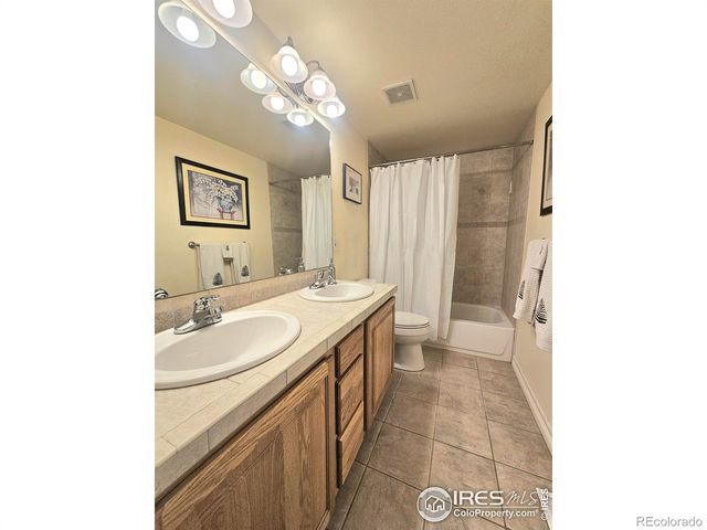 9147 Harlequin Circle, Frederick, CO 80504