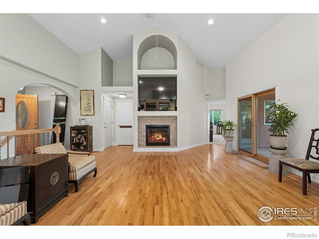 9147 Harlequin Circle, Frederick, CO 80504