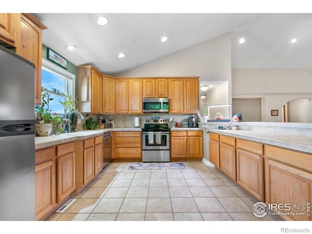 9147 Harlequin Circle, Frederick, CO 80504