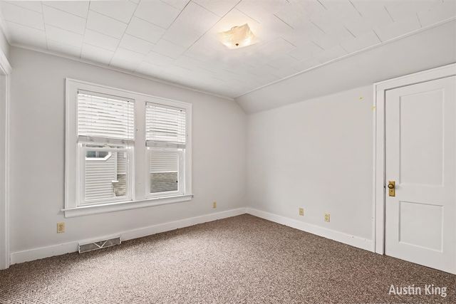 512 Curtis Street, Grand Rapids, MI 49505