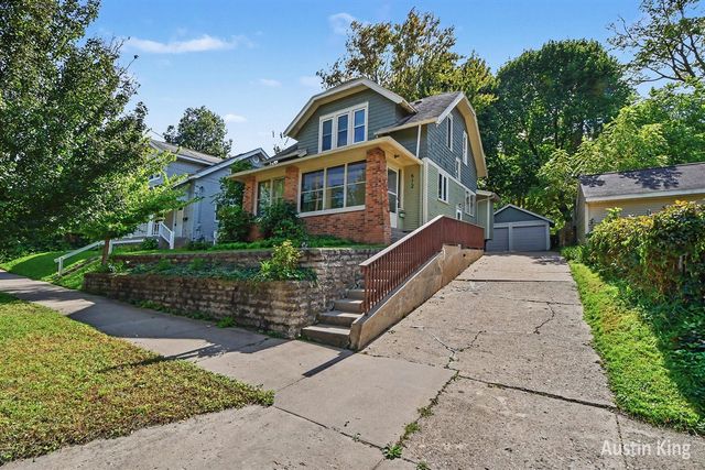 512 Curtis Street, Grand Rapids, MI 49505