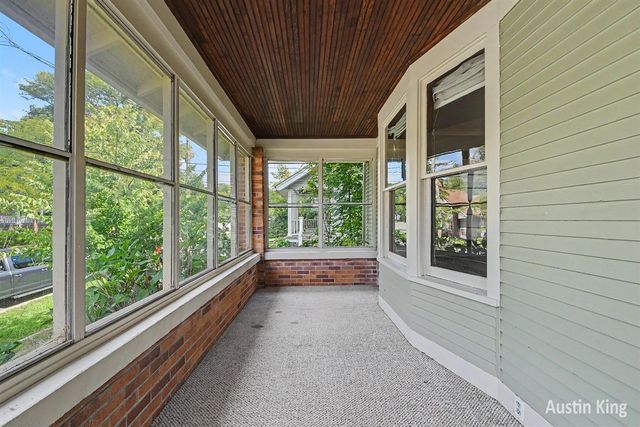 512 Curtis Street, Grand Rapids, MI 49505