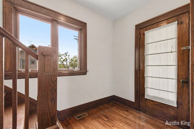 512 Curtis Street, Grand Rapids, MI 49505