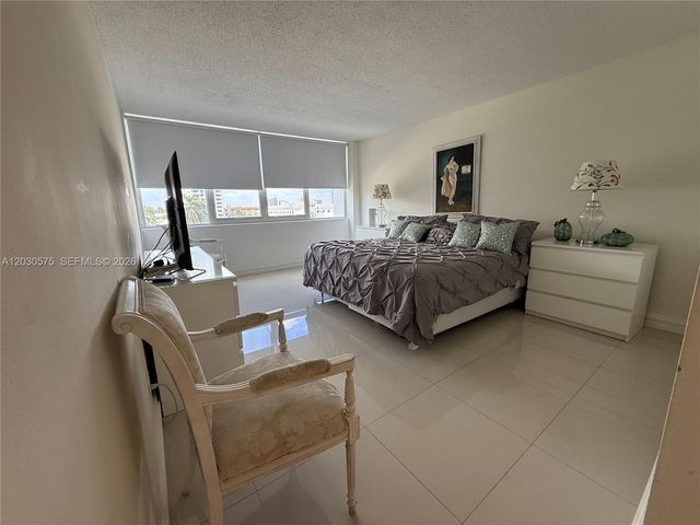 3140 S Ocean Drive 310, Hallandale Beach, FL 33009