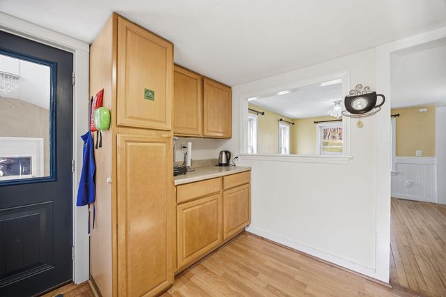 176 Shaker Hill Road, Enfield, NH 03748