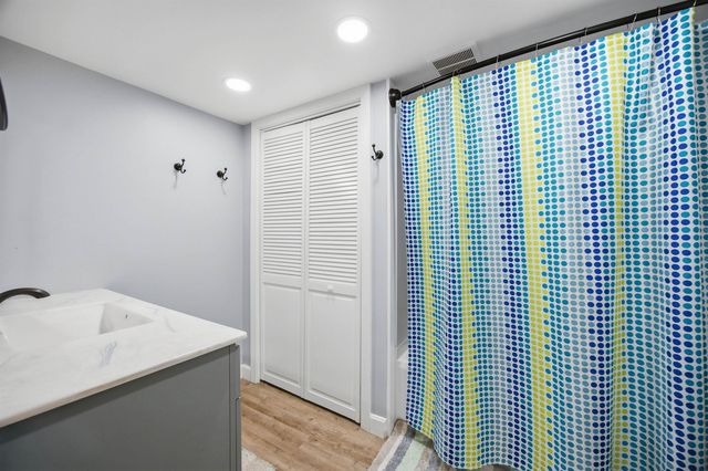 176 Shaker Hill Road, Enfield, NH 03748