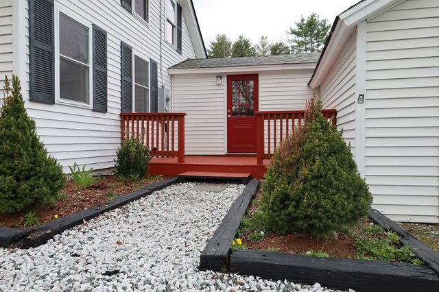 176 Shaker Hill Road, Enfield, NH 03748