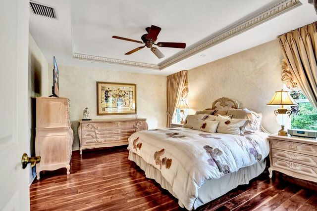 12434 Crystal Pointe Drive 202, Boynton Beach, FL 33437