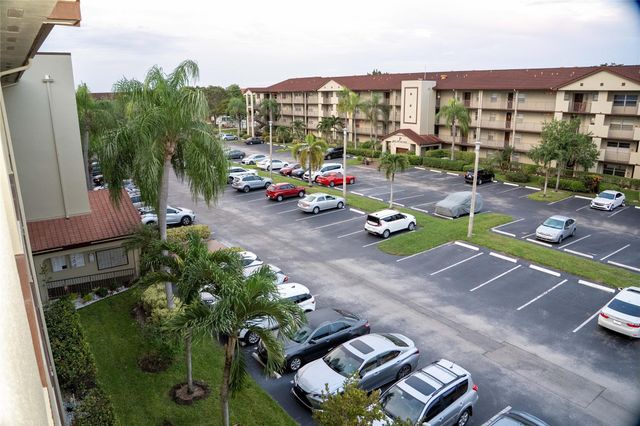 1500 SW 131st Way 404N4, Pembroke Pines, FL 33027