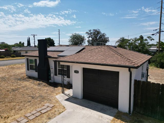 1900 Easy Street, Hanford, CA 93230