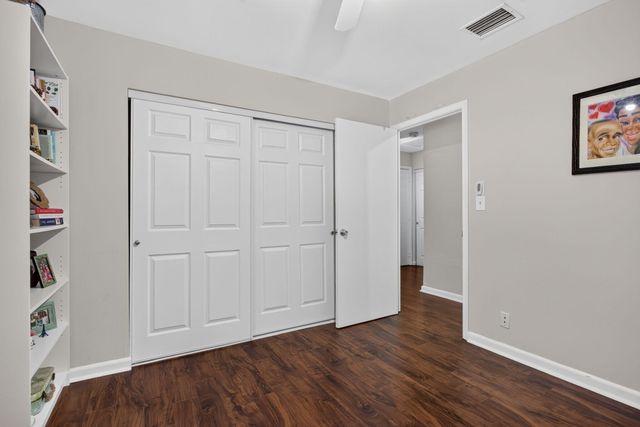 2007 DISCOVERY Circle E, Deerfield Beach, FL 33442