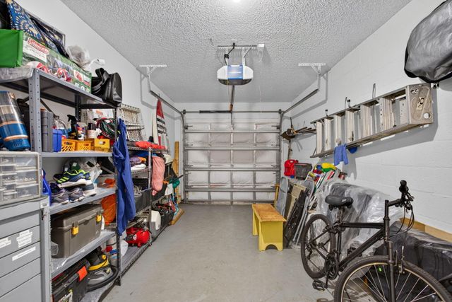 2007 DISCOVERY Circle E, Deerfield Beach, FL 33442