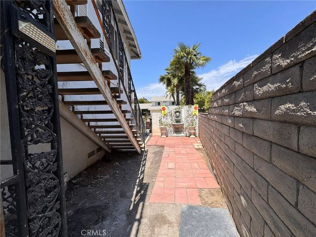 1108 W Las Palmas, Fullerton, CA 92835