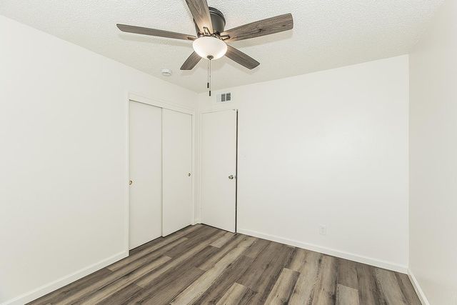 916 W Holland Avenue, Clovis, CA 93612