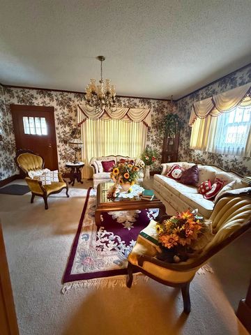 117 S Penn Ave, Salina, KS 67401