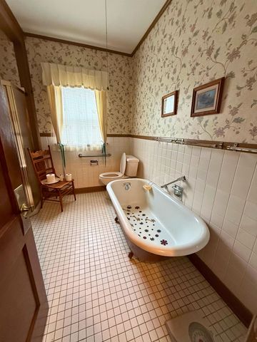 117 S Penn Ave, Salina, KS 67401