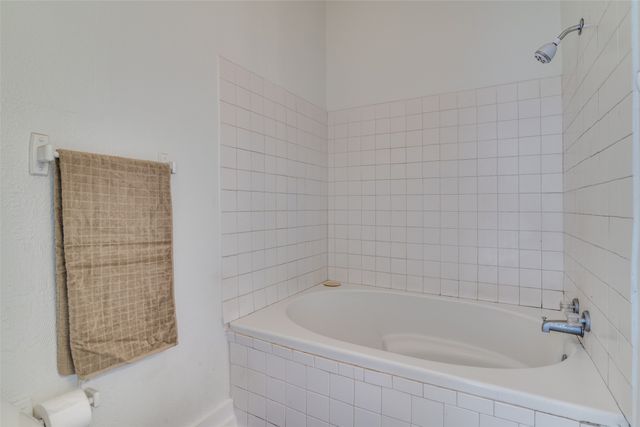 509 N Adelaide Street, Terrell, TX 75160