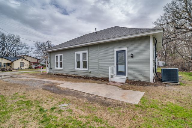 509 N Adelaide Street, Terrell, TX 75160