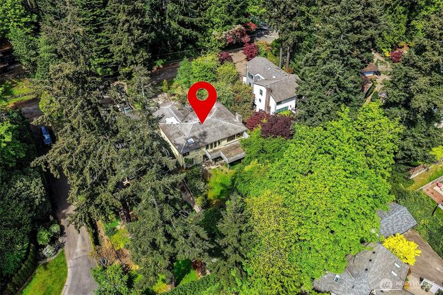 7070 94th Avenue SE, Mercer Island, WA 98040